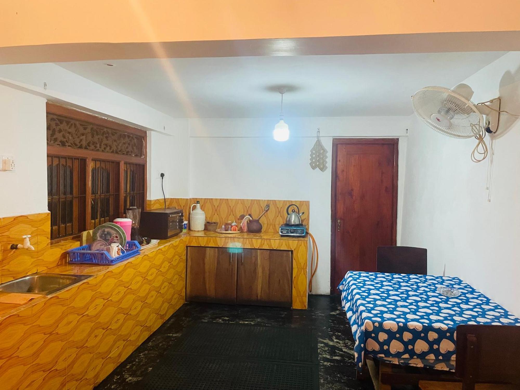 Thaaaru Villa Mirissa Exteriör bild